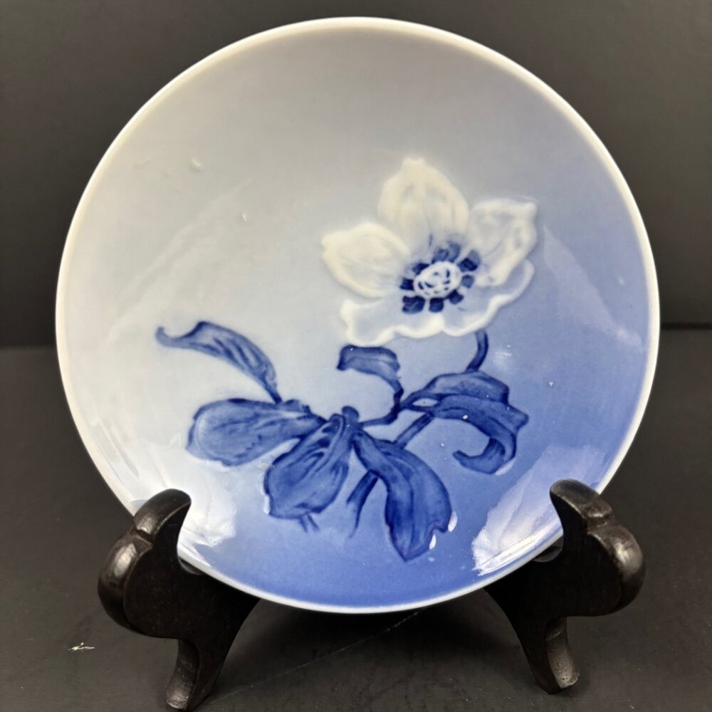 Vintage Bing & Grohdahl Kjobenhavn Denmark Christmas Rose Trinket Dish